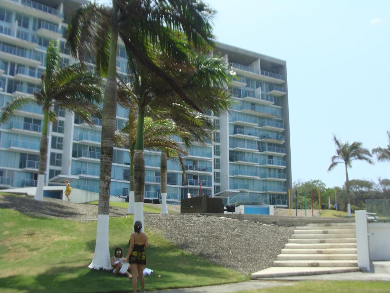 Apartamento En Balabeach Maria Chiquita In Front Of The Beach 2Hab Colon Exterior foto